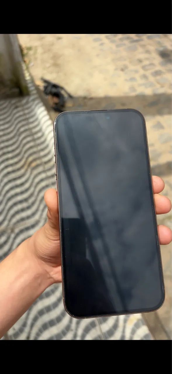 IPHONE 16 pro max  - Foto 4
