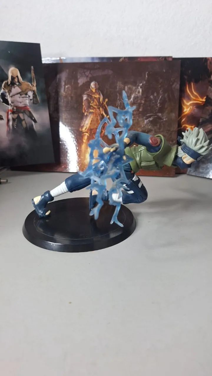 2 Figures de Naruto Shippuden Kakashi e Shikamaru  - estatueta/decoração - Foto 3