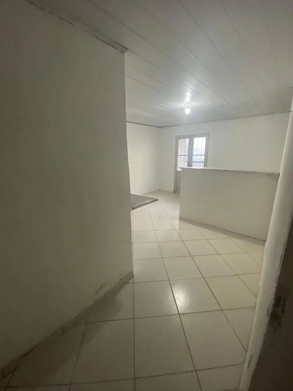 Alugo kitnet no Jacintinho