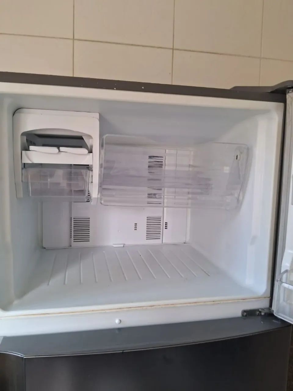 Vendo geladeira  - Foto 4