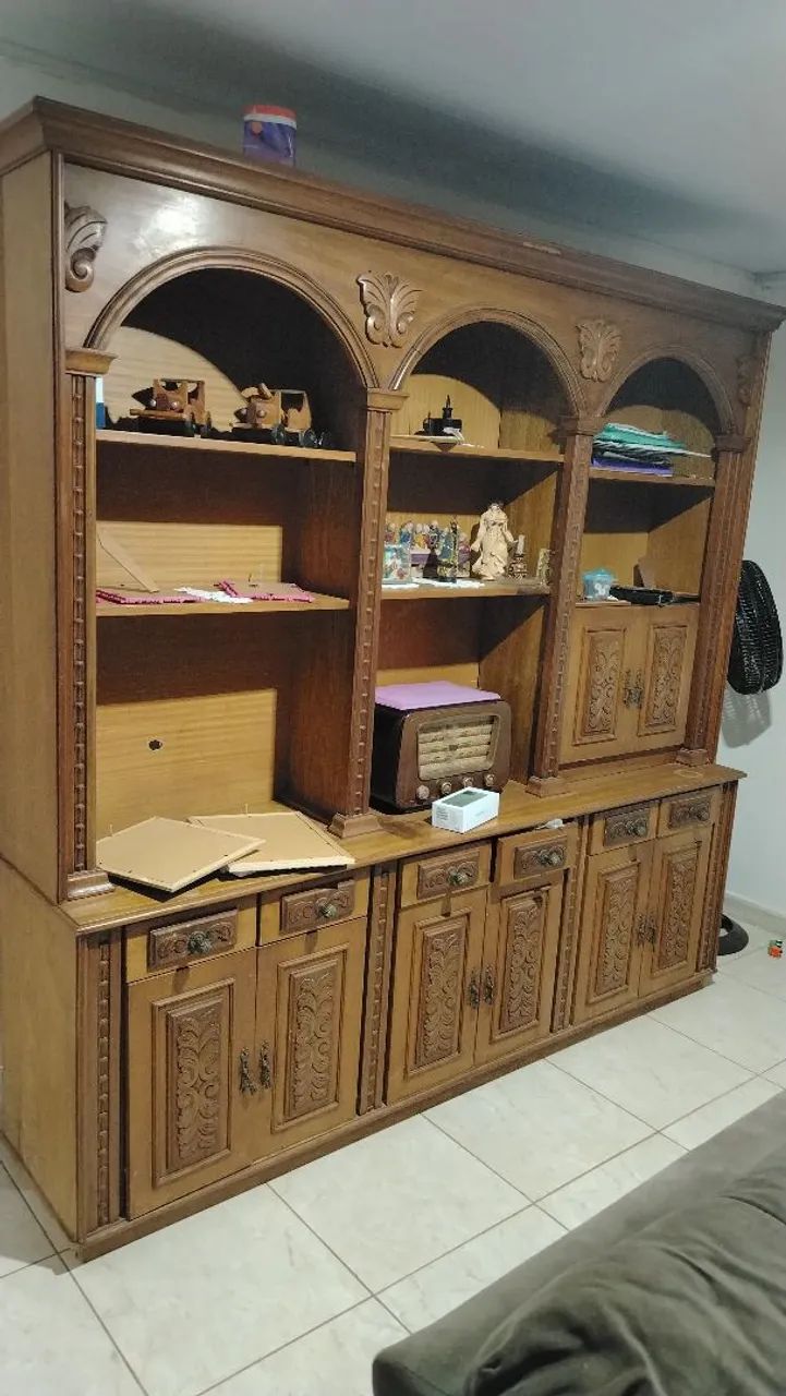 Estante de madeira rústica