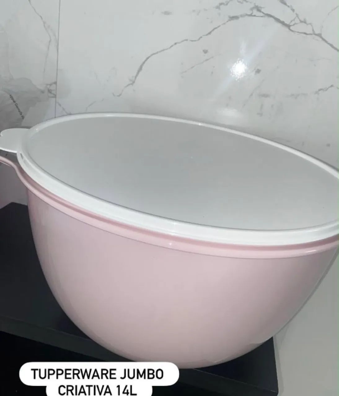 Tupperware 
