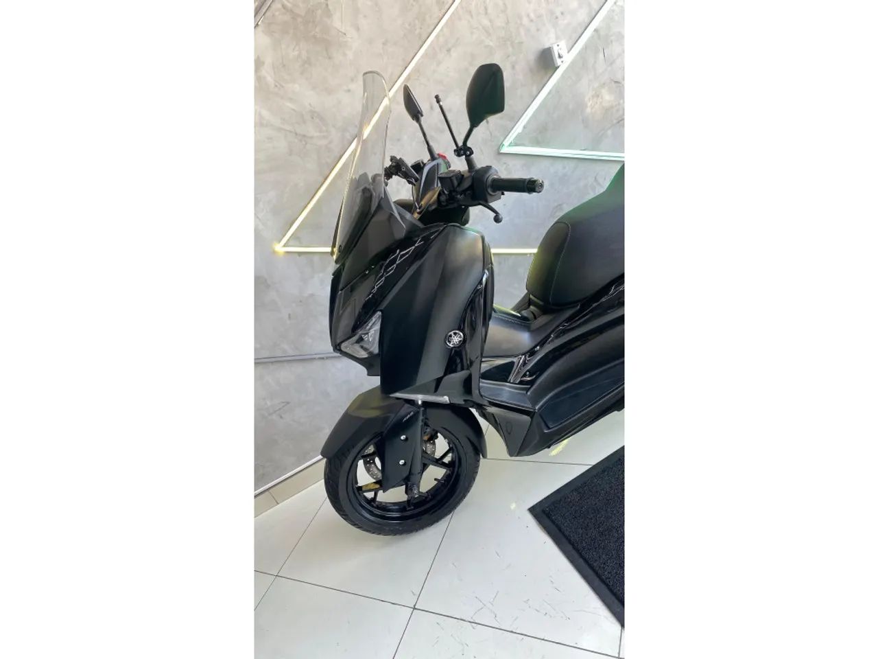 Yamaha Xmax 250 abs 2022 - Foto 3