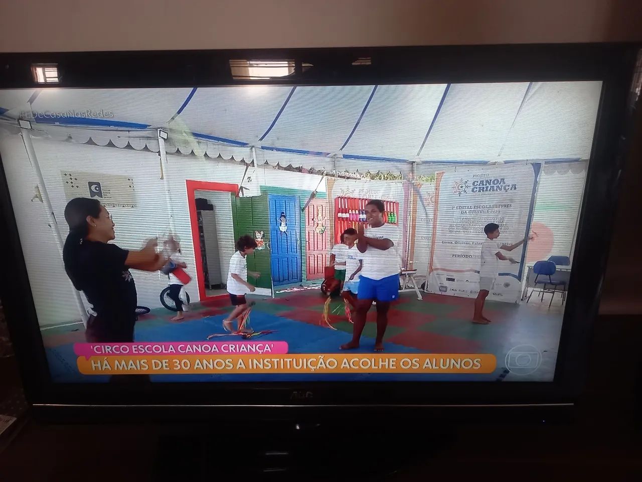 TV AOC 32" digital funcionando normalmente  - Foto 2