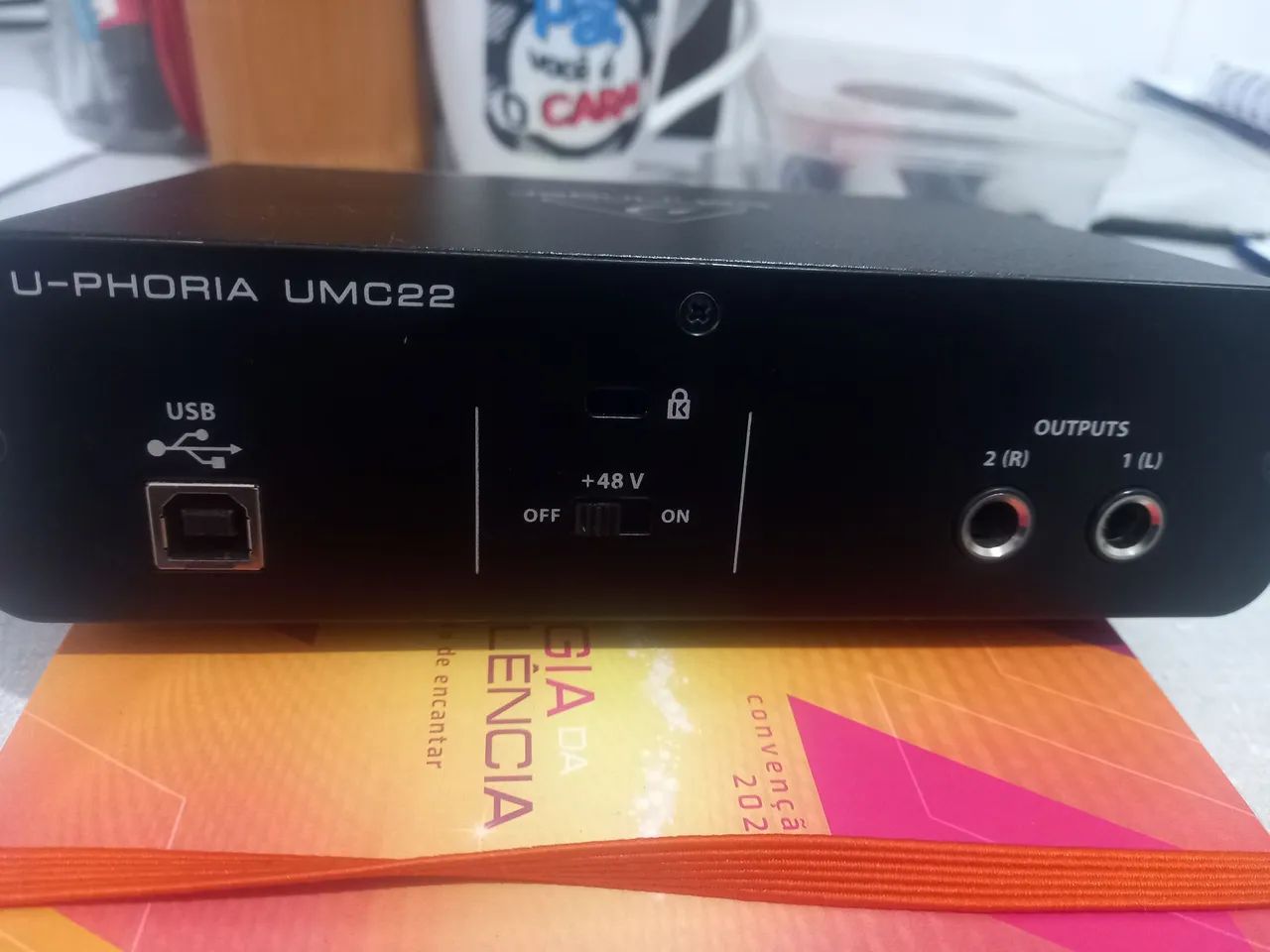 Interface de áudio Behringer U-MC 22 nova,funcionando perfeitamente  - Foto 3