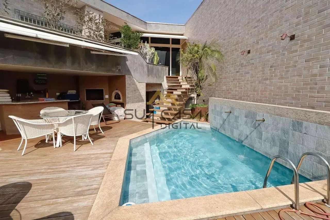 Jardim Oceânico | Cobertura 6 quartos, sendo 4 suites REF: BACB4815