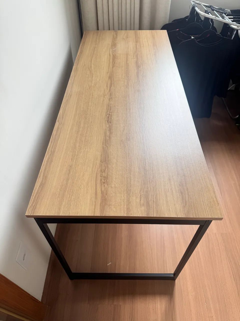 Mesa de escritório 140 x 60 - Foto 4