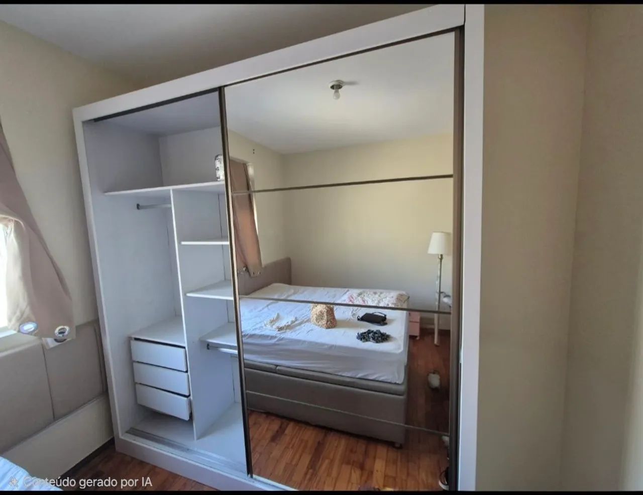 Guarda-roupa casal