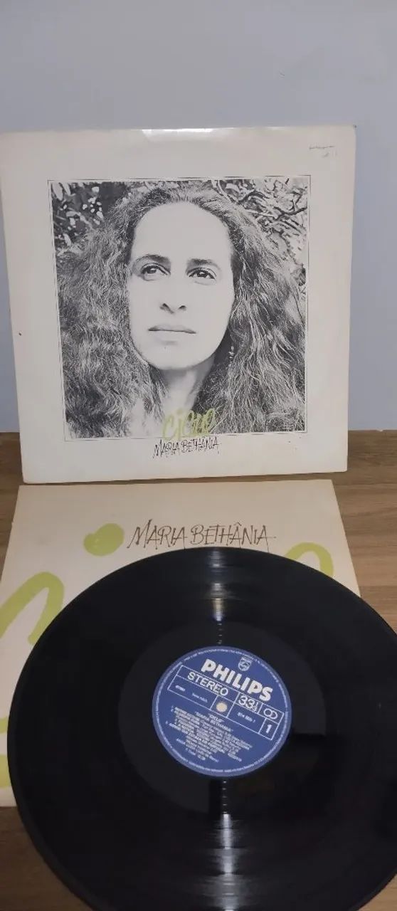 Lp Maria Bethânia - Ciclo -1983 - encarte especial