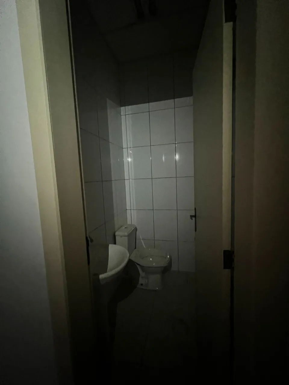 Sala Comercial com excelente localização com área total de 64,85m² e privativa de 59,51m². - Foto 4