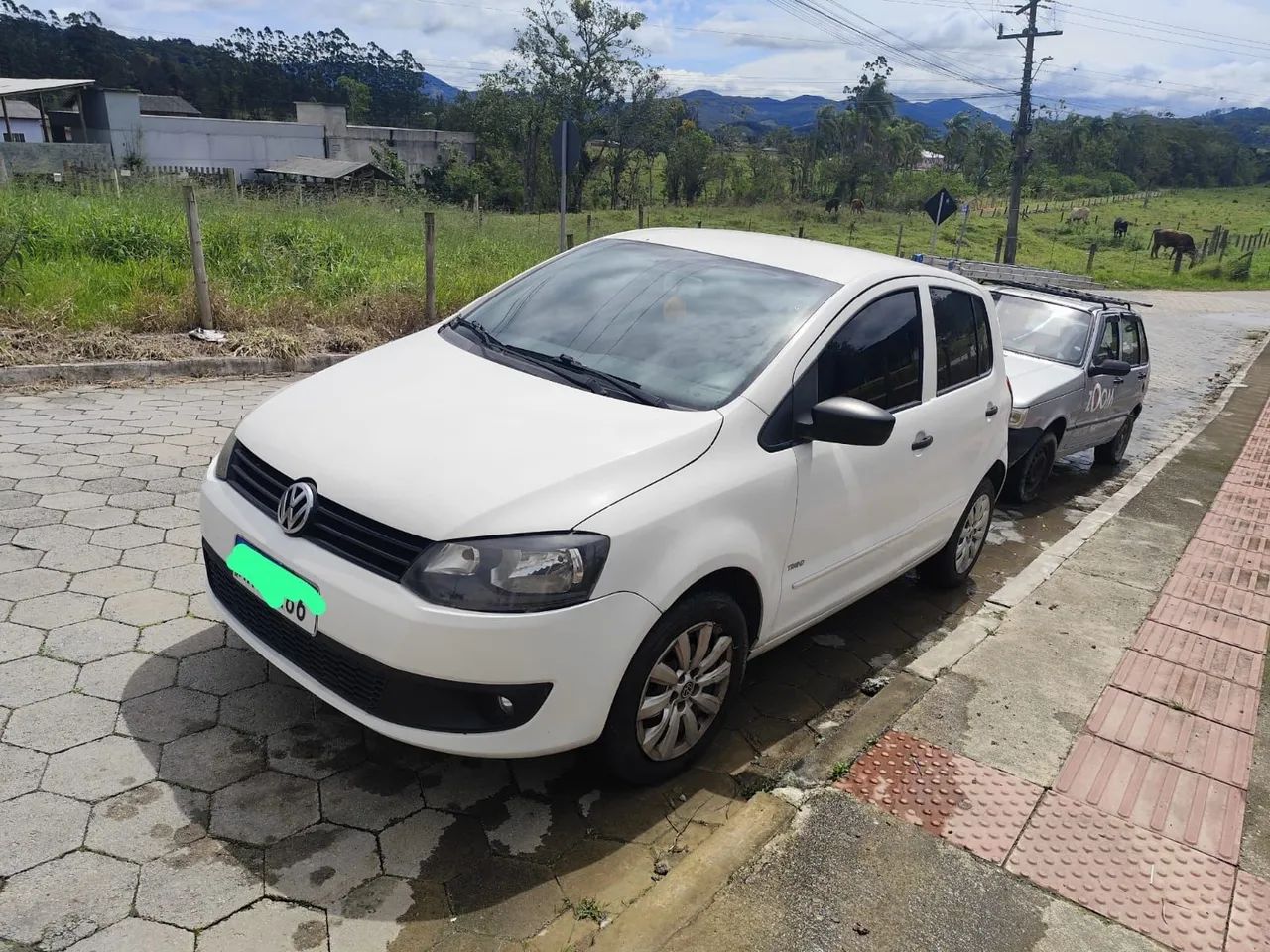 Fiat Siena EL 1.0 MPI Fire Flex 8V 4P 2013 - Foto 3
