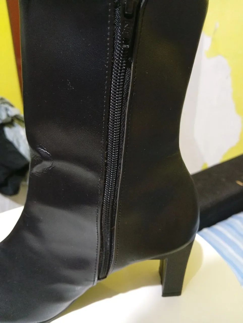 Vendo bota cano curto - Foto 3