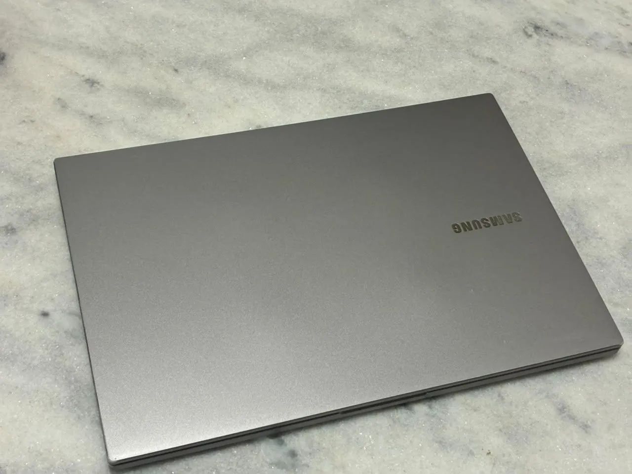 Notebook da Samsung semi usado em ótimo estado - Foto 5