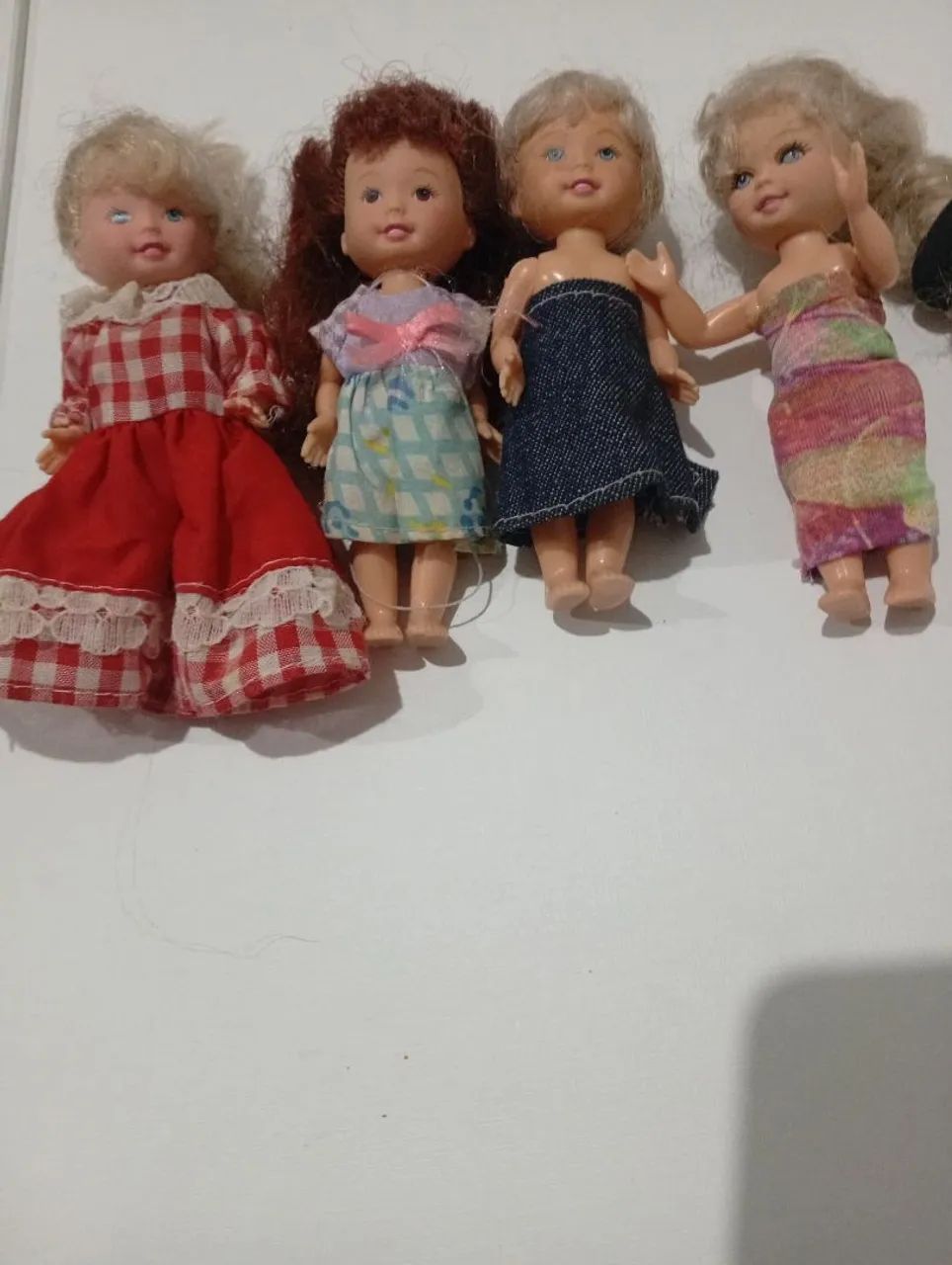 Miniatura quatro bonecas. - Foto 2