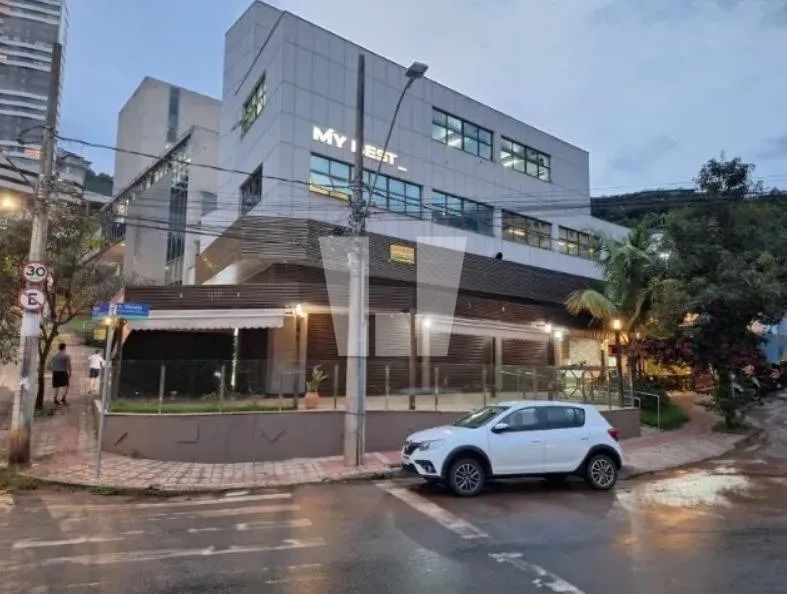 Loja de 200 m² Bairro santa lucia