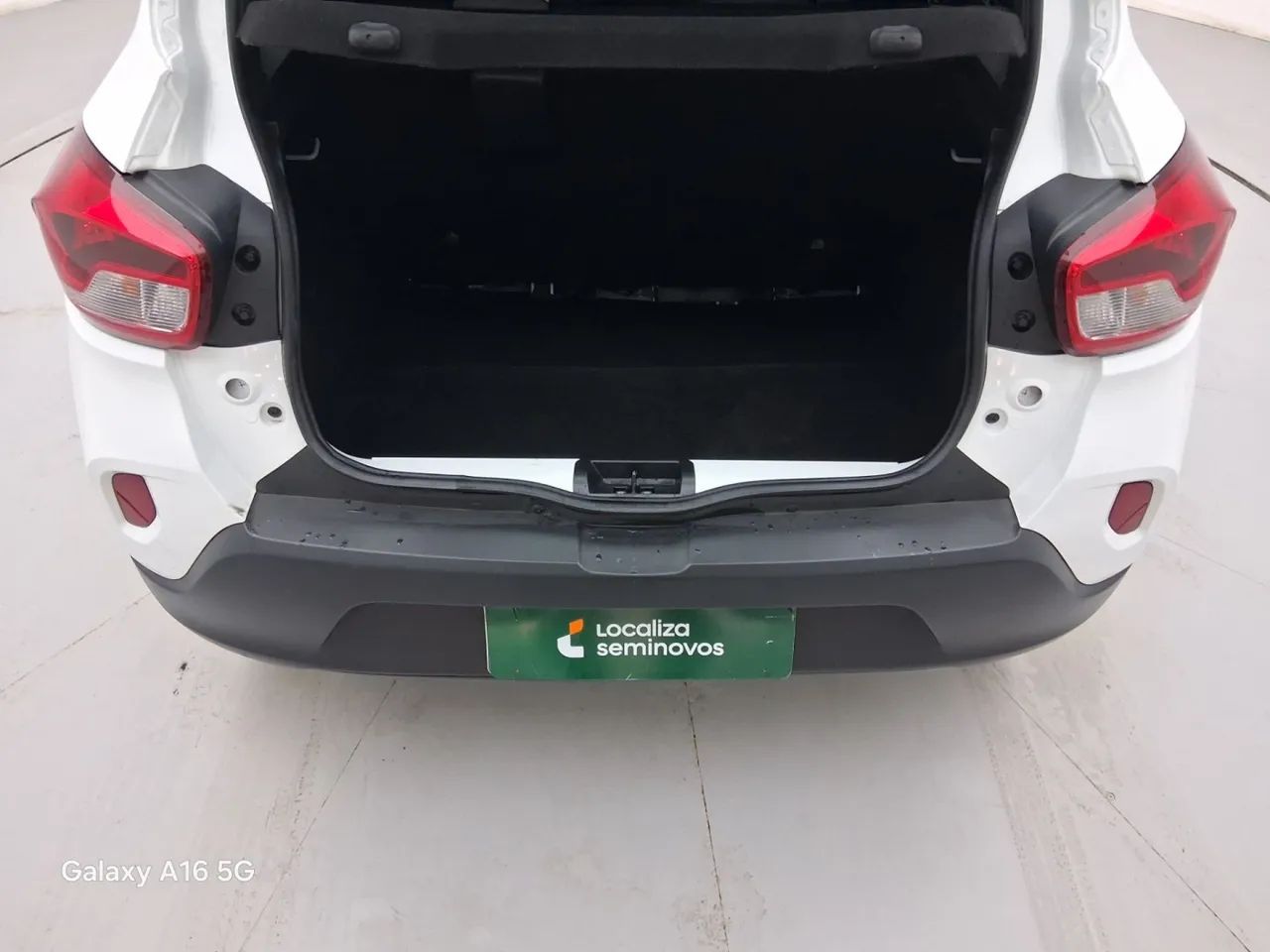 Renault Kwid 1.0 Zen, foto 9 de 18