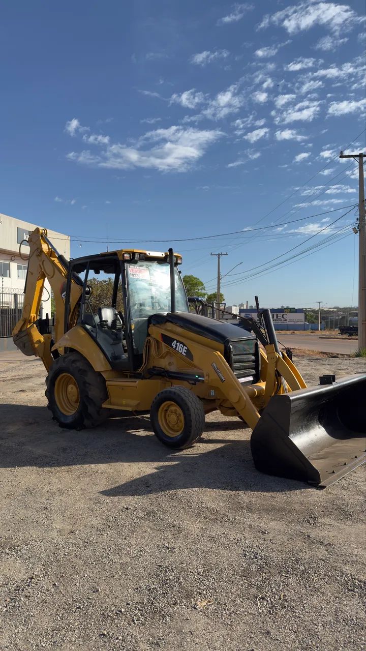 RETROESCAVADEIRA CATERPILLAR 416E 2008 MOTOR NOVO PRONTA PARA TRABALHAR - Foto 5