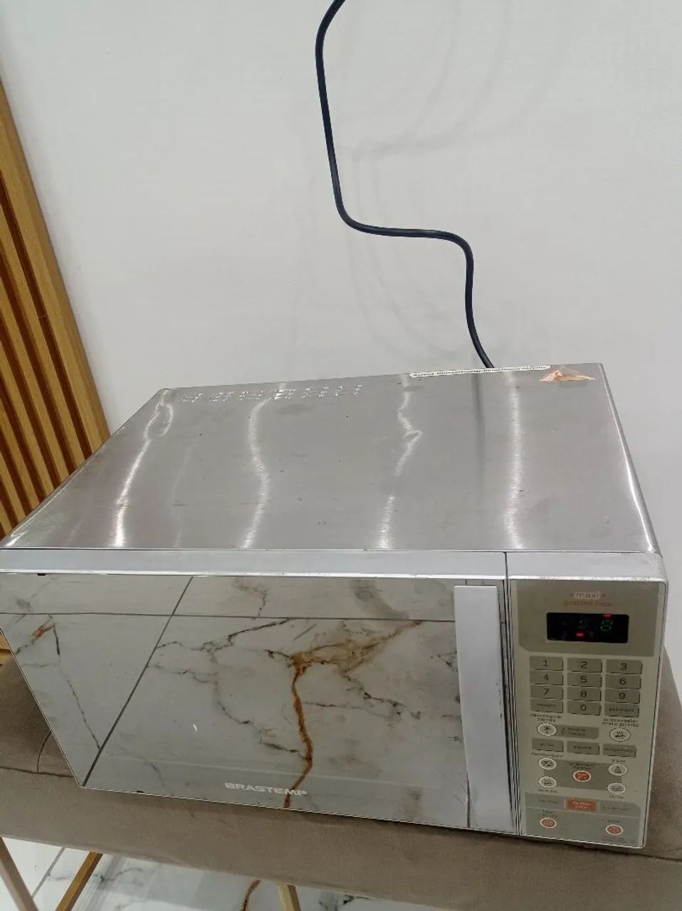 Microondas Brastemp maxi gratine 