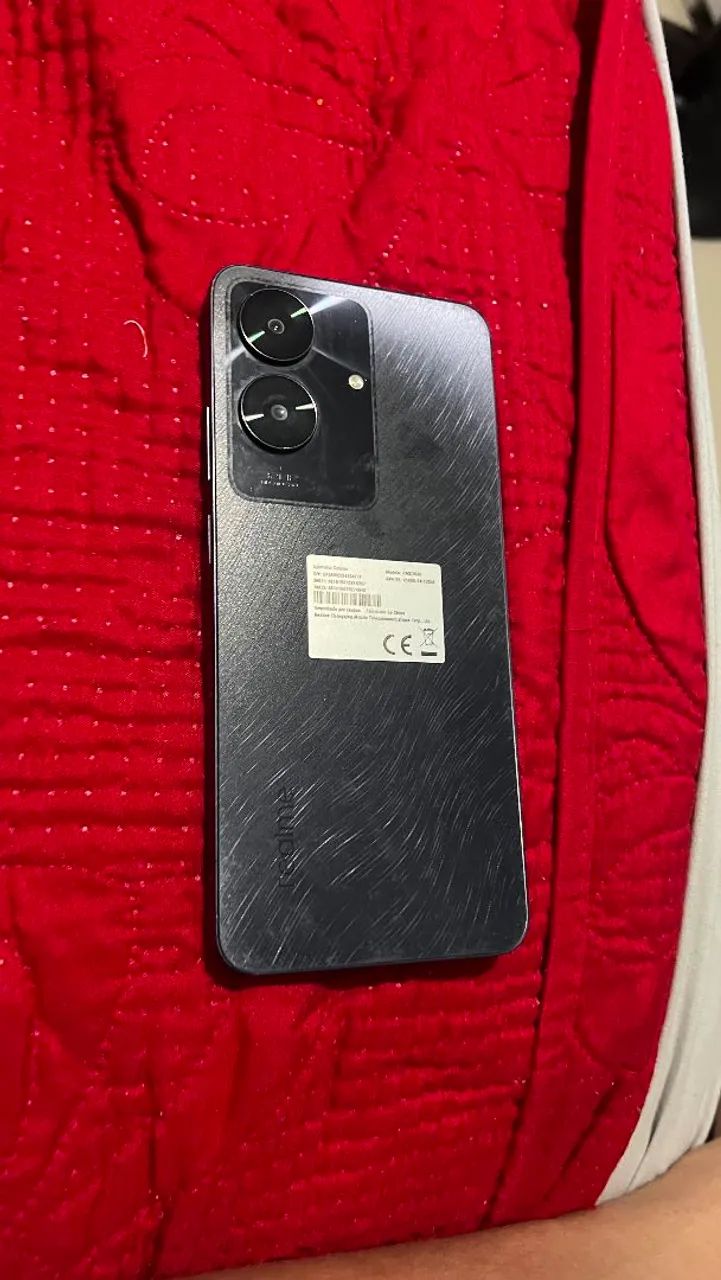 Realme 128 - Foto 2