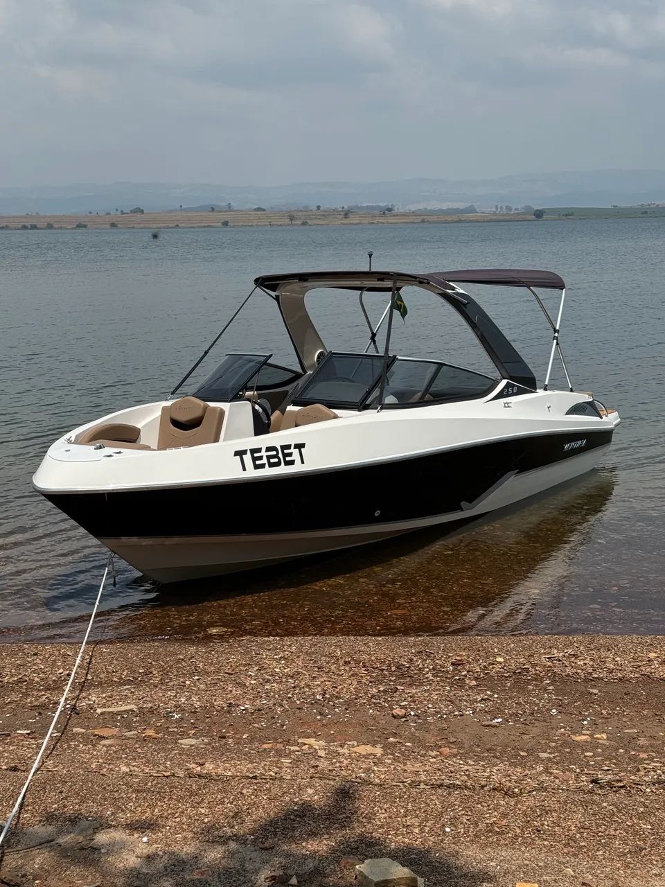 Ventura V250