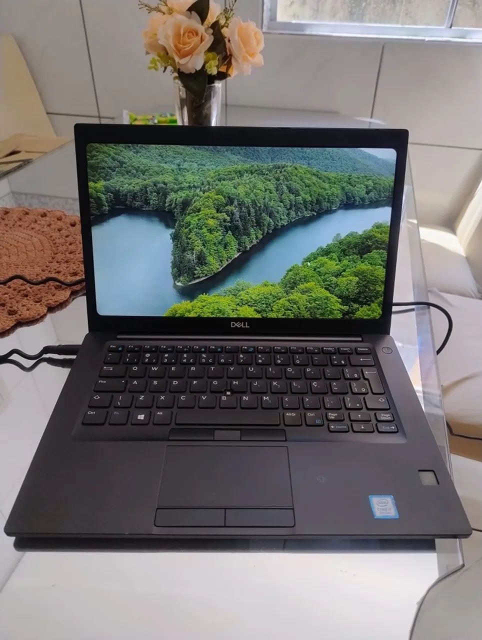 Notebook Dell i7 oitava geração 8gb memória RAM ddr4 e ssd m2 256gb