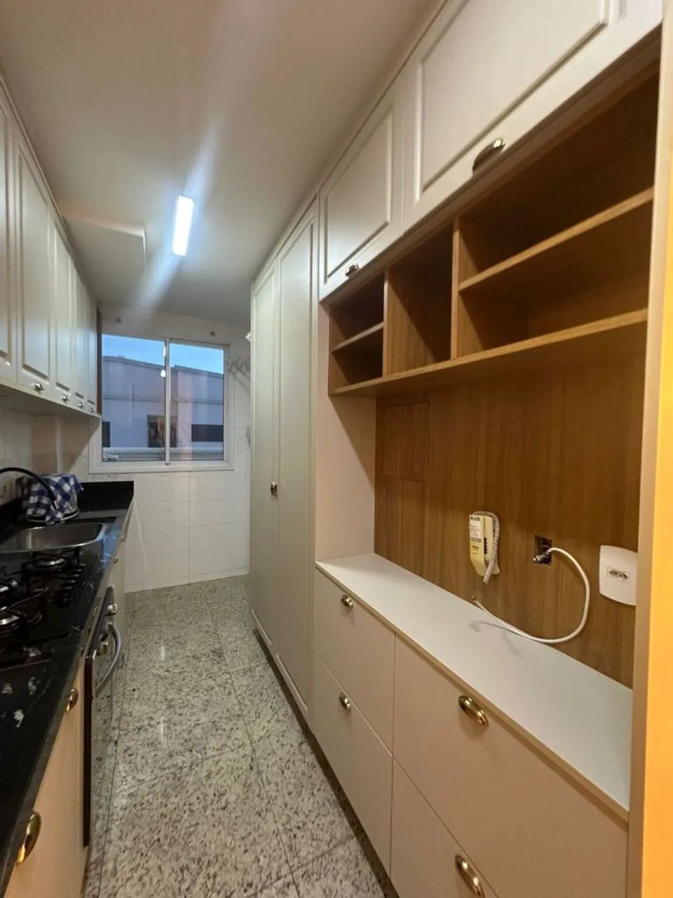 Alugo apartamento com Planejados novos