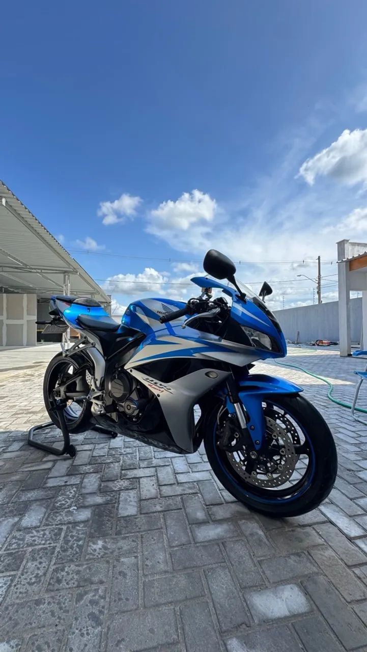 CBR 600rr - Foto 3