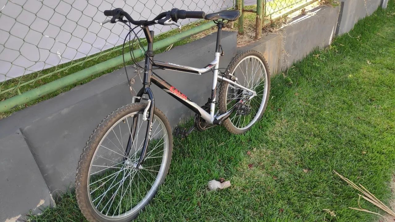 Bicicleta Caloi Terra aro 21