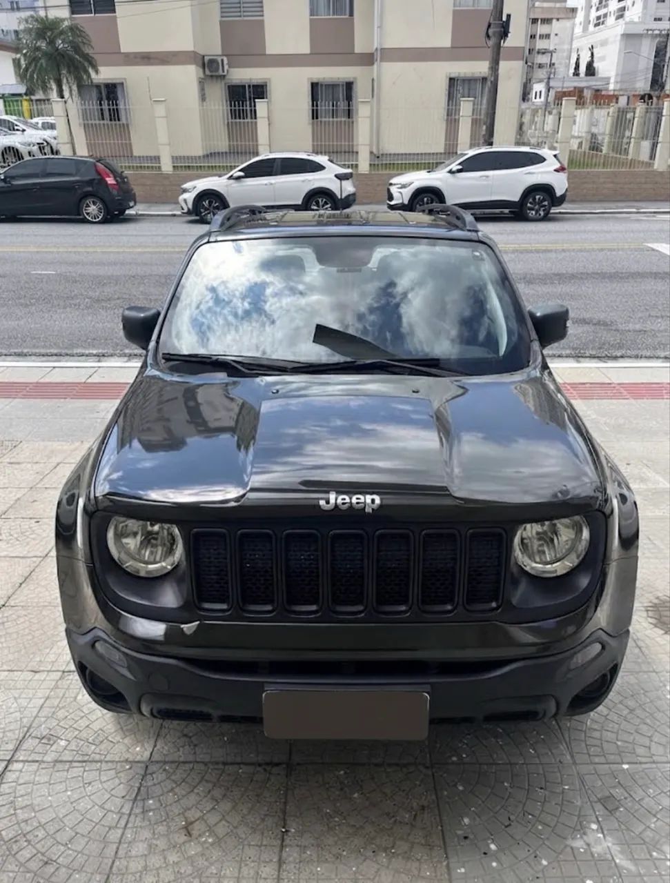 Jeep Renegade STD 1.8 4X2 Flex 16V AUT 2021 - Foto 4