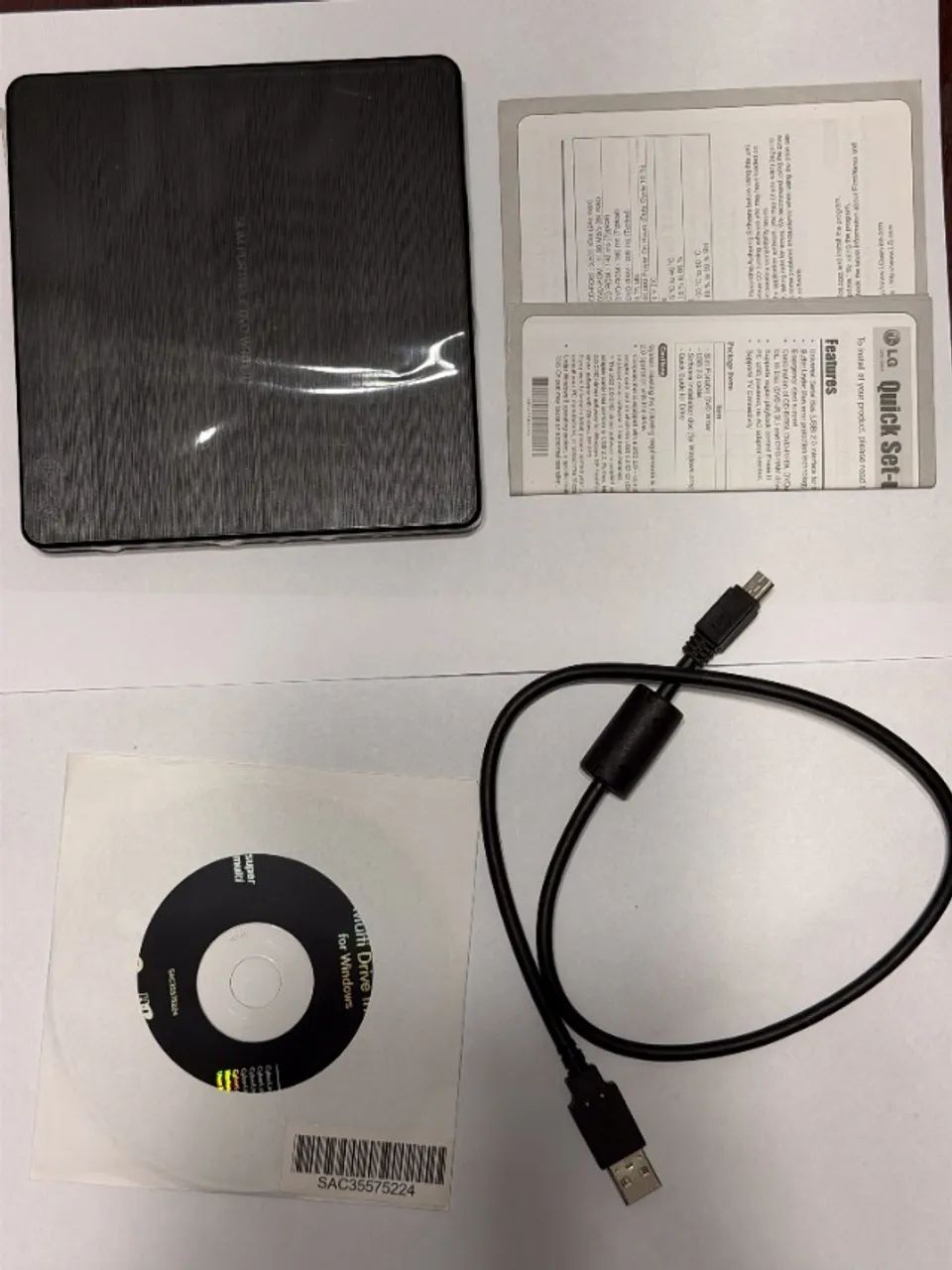 Gravador e Leitor de DVD/CD Externo LG SP60NB50 - Foto 2
