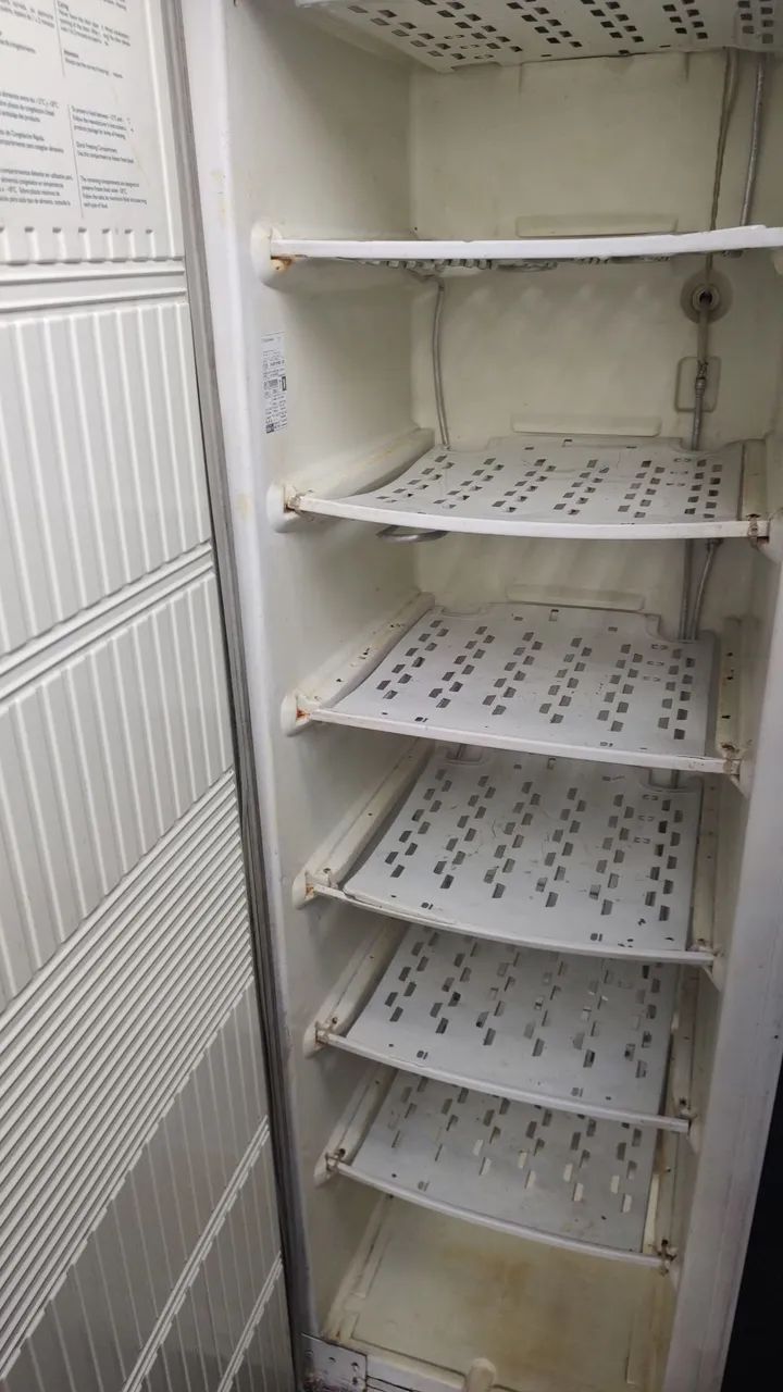 Freezer  vertical.   - Foto 3