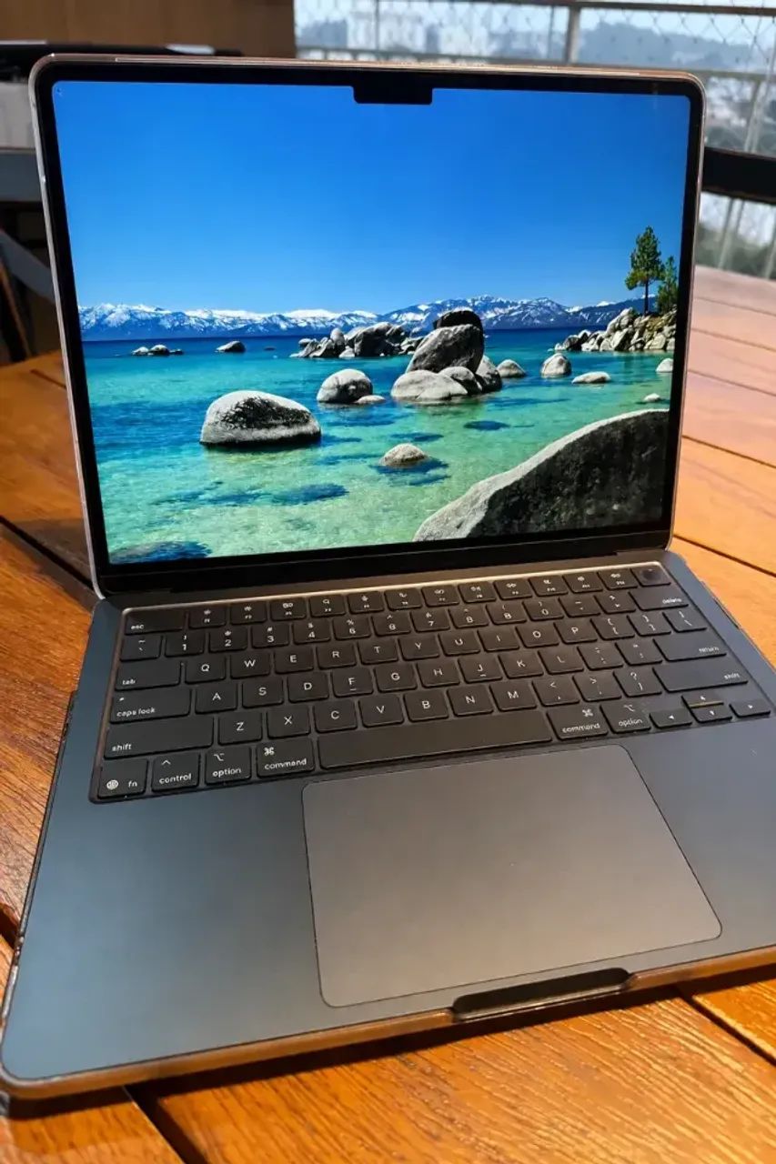 Macbook M4 - 256GB 16RAM - Midnight - Impecável  - Foto 3