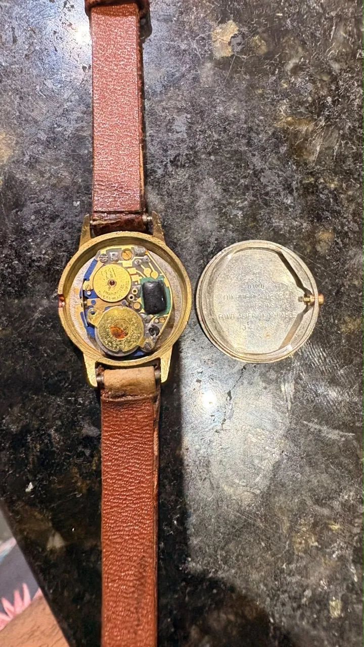 Relógio Tissot 21 mm quartz  - Foto 3