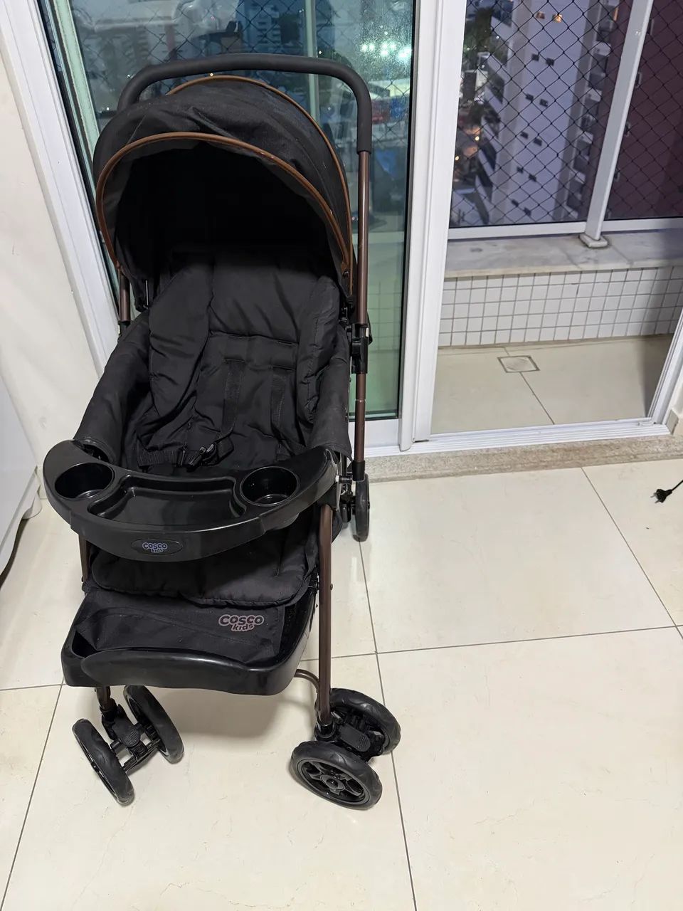 Carrinho de bebê Cosco  - Foto 4