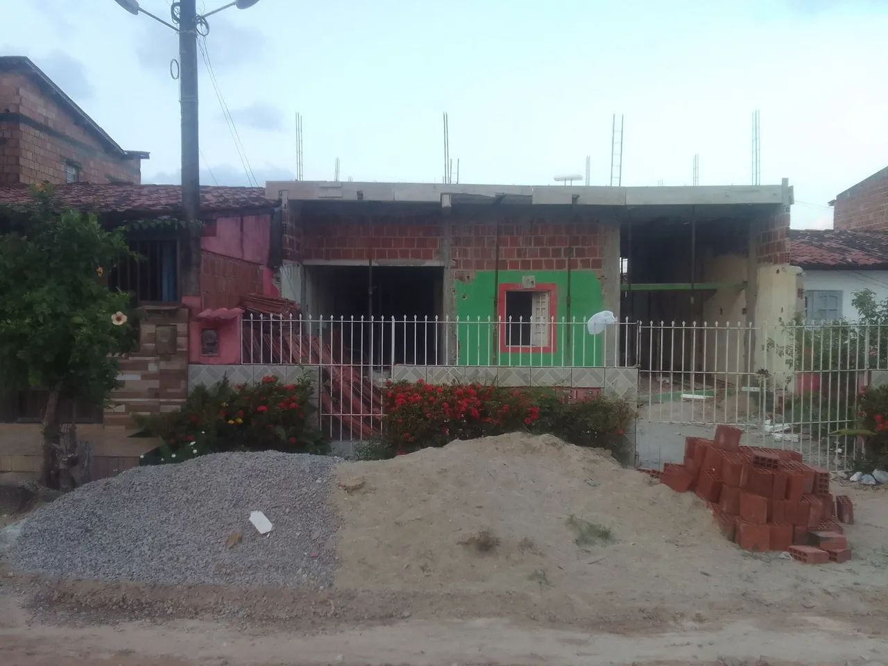 Vendo ou troco Casa em Tamandaré 