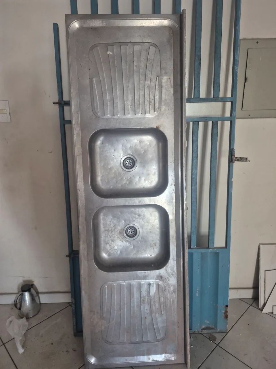 Vendo pia com duas cubas - Foto 3