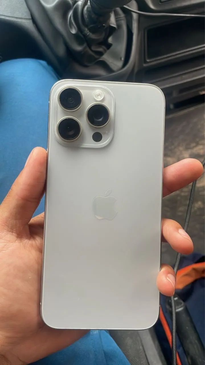 iPhone 15 pro Max - Foto 3