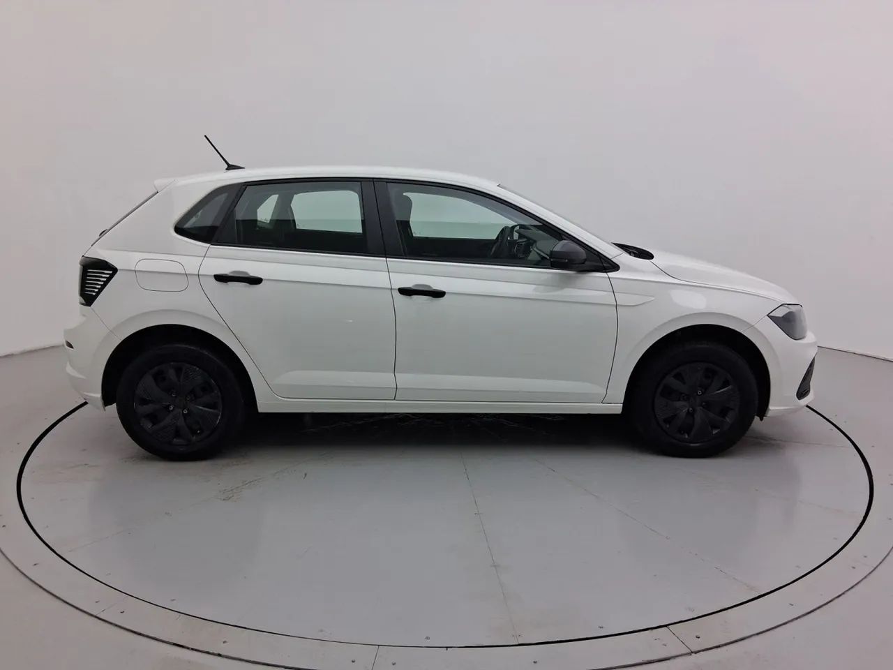 Volkswagen Polo Track 1.0 Flex 12V 5p, foto 6 de 18
