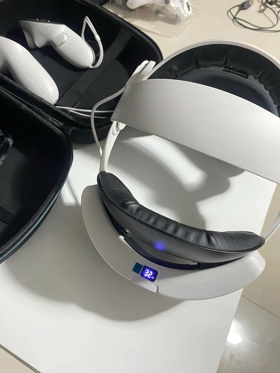 Metaquest 3 512 com bateria auxiliar e suporte de cabeca - Foto 2