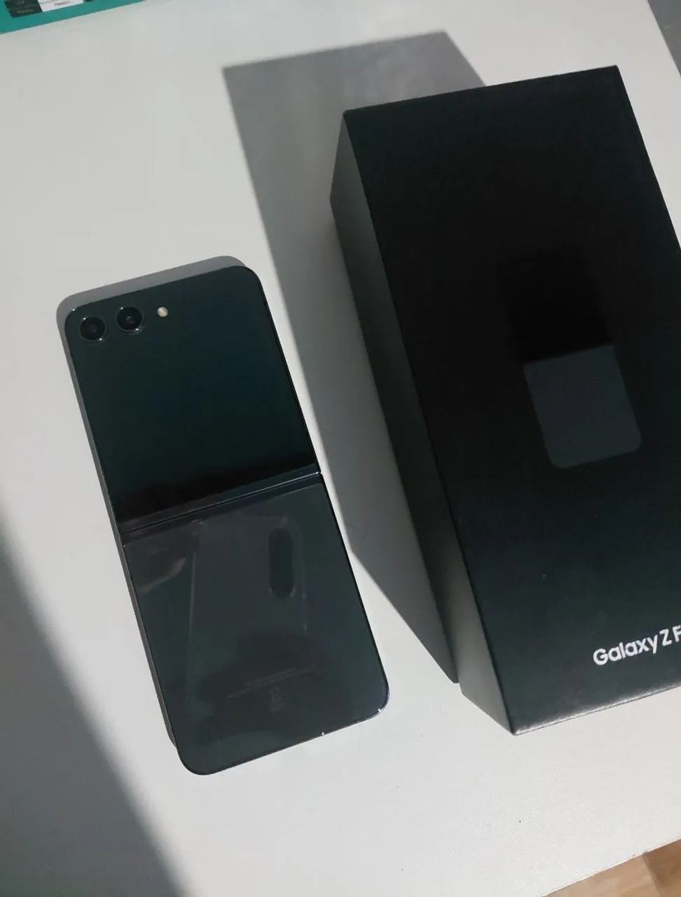 Galaxy Z flip 5 - Foto 3