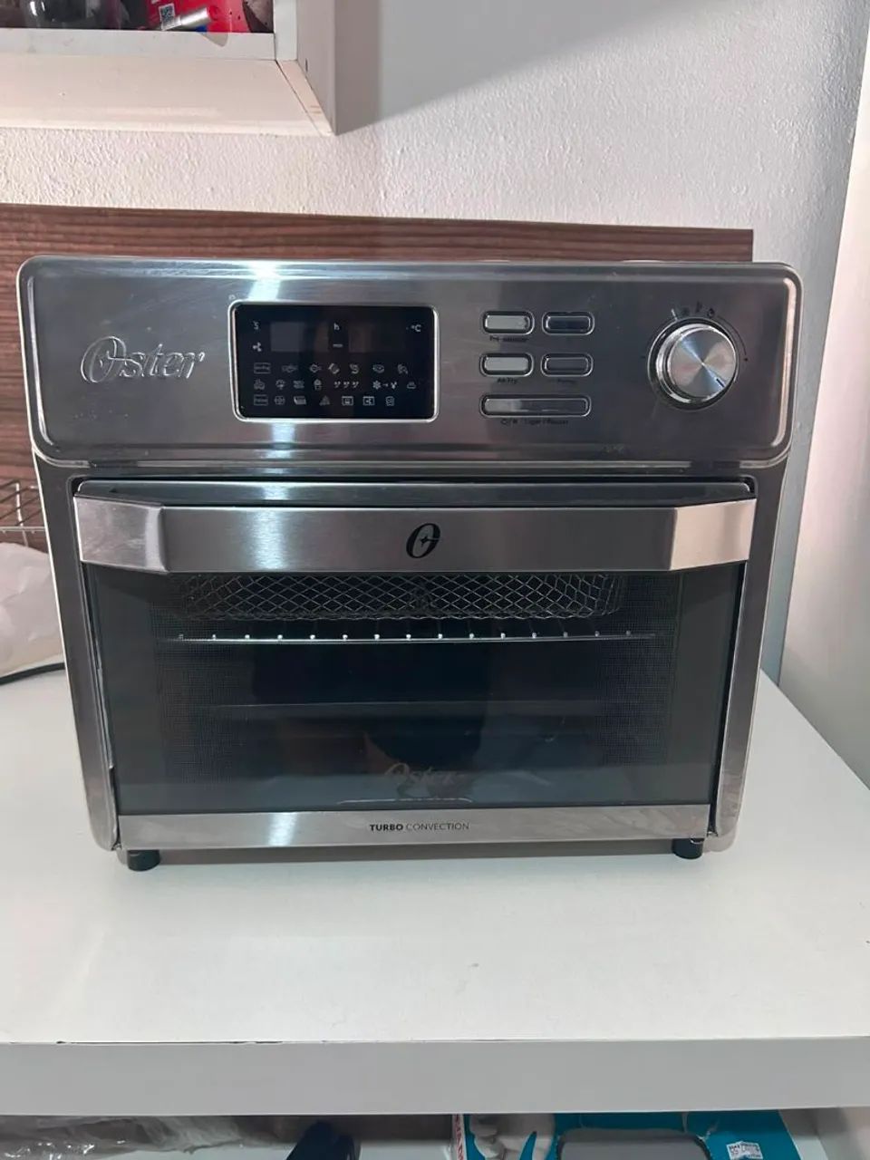 Forno e Airfryer num só produto