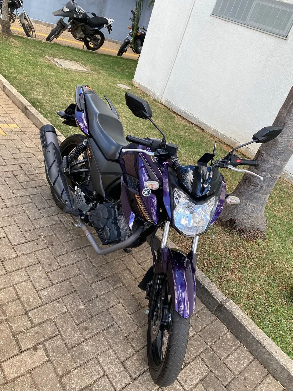 Fazer 150 2023 conservada 