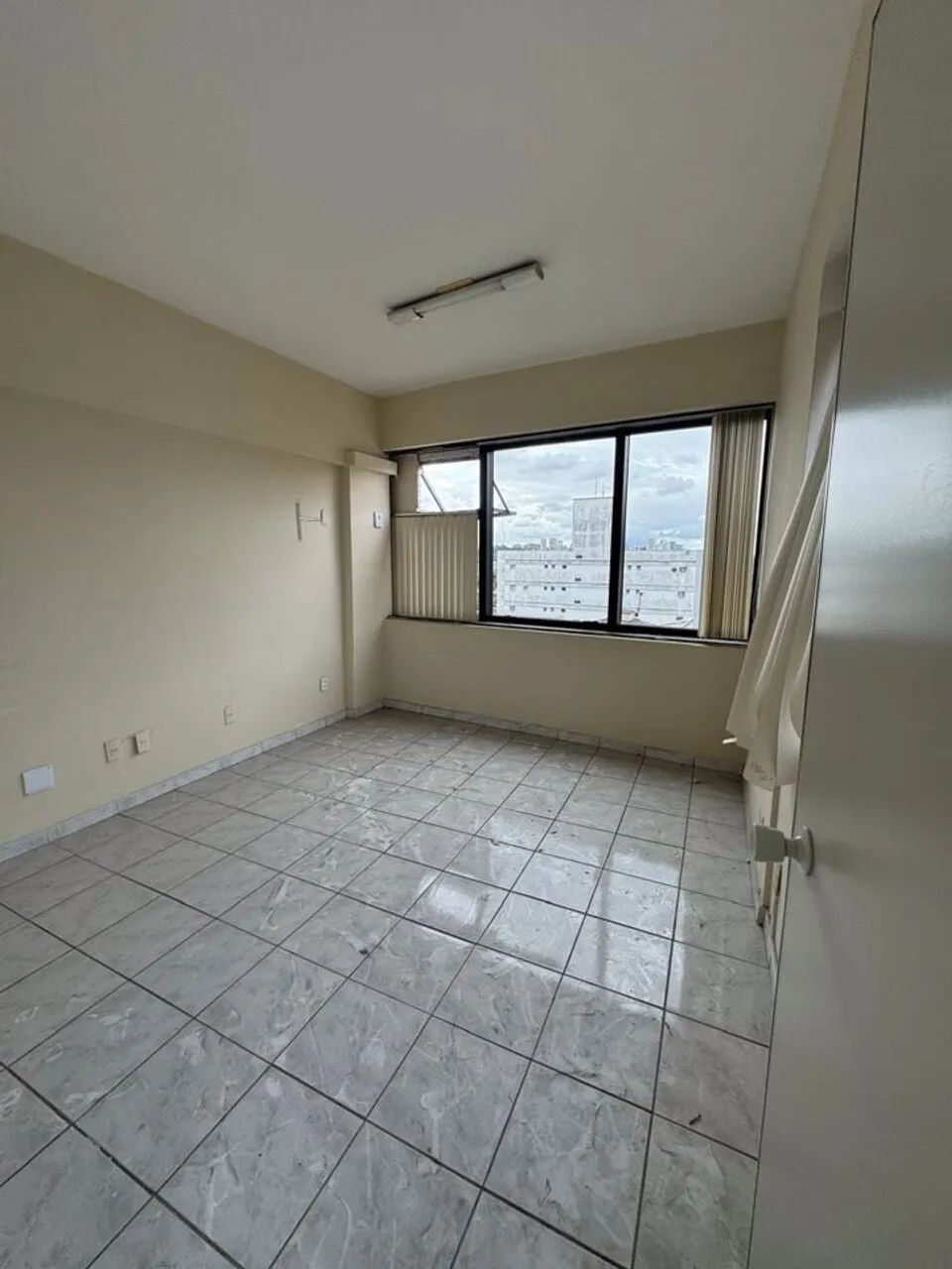 Sala Comercial à venda, Centro, Vila Velha - SA0049. - Foto 4
