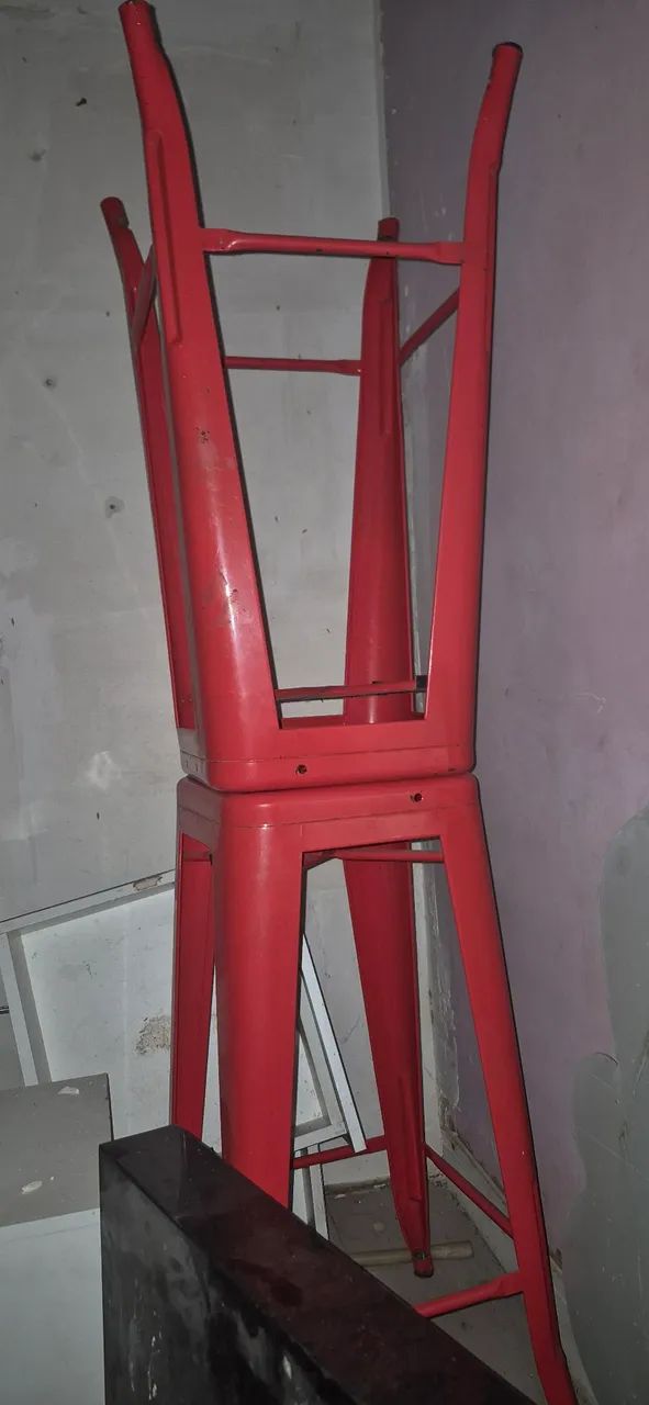 Duas banqueta pra vender (bancos) - Foto 2