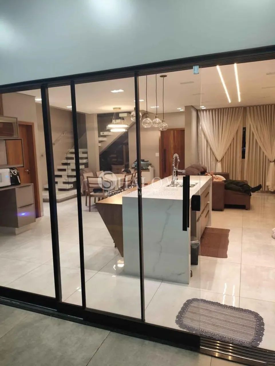 Sobrado à venda em Marialva, Centro, com 3 quartos, com 173 m² - Foto 2
