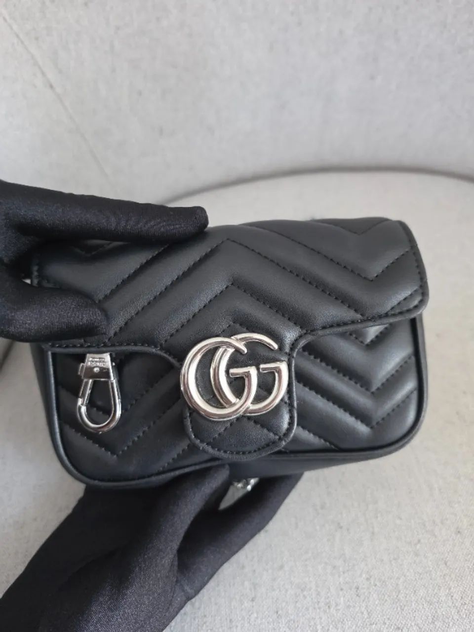 Bolsa Modelo GG Marmont mini  - Linha premium italiana - Foto 2