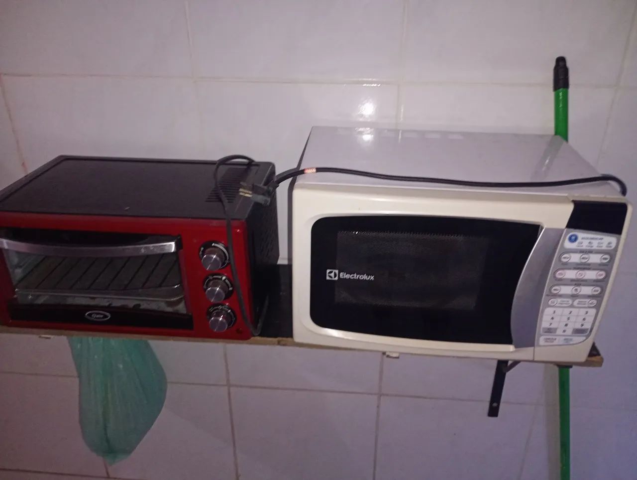 Forno elétrico + microondas 