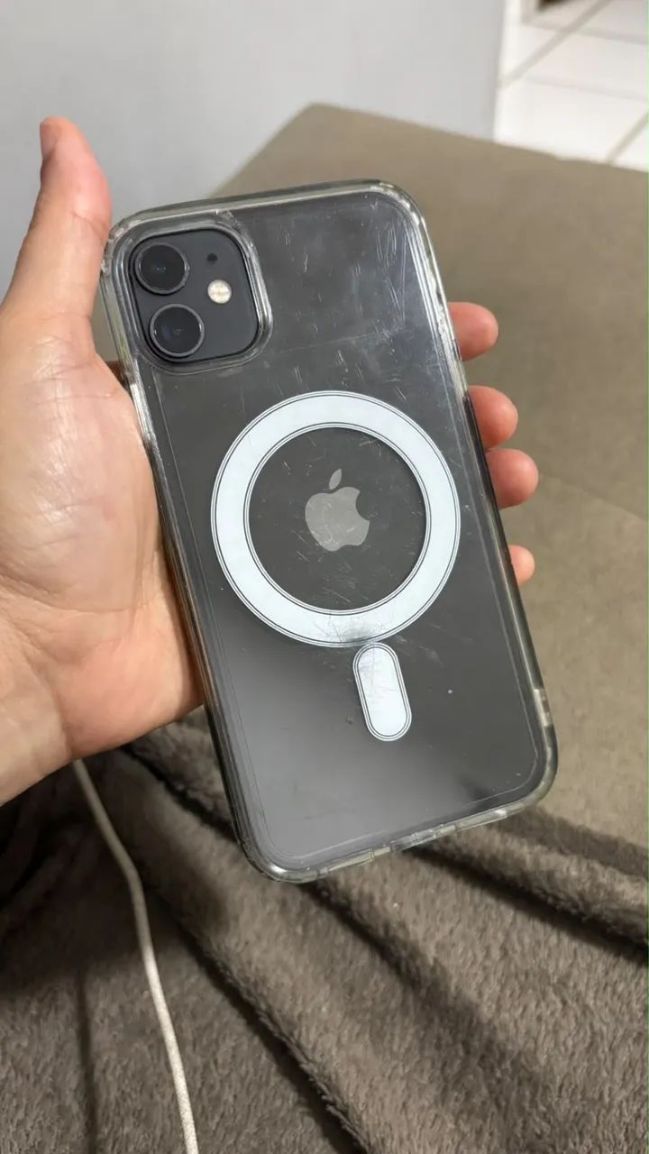 Vendo iPhone 11 128g (super bem conservado!) - Foto 3