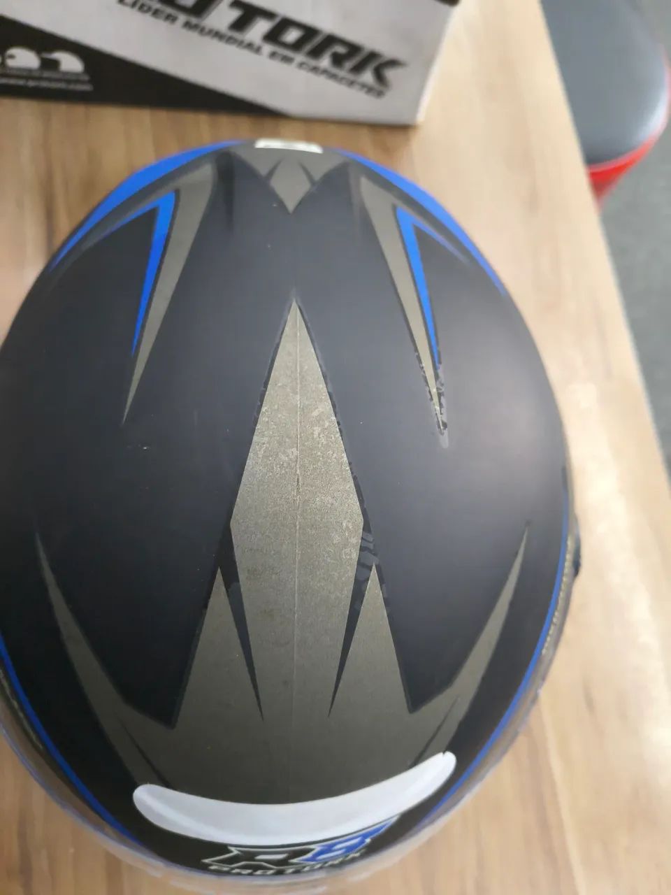 Capacete R8 NOVO (sem uso) - Foto 4