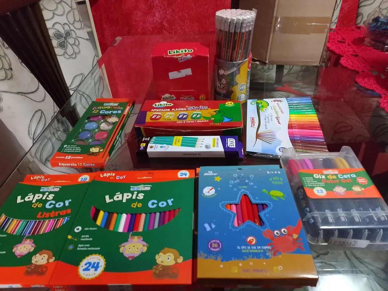 LOTE MATÉRIAS ESCOLAR apontador tesoura kids lápis cor etc - Foto 6